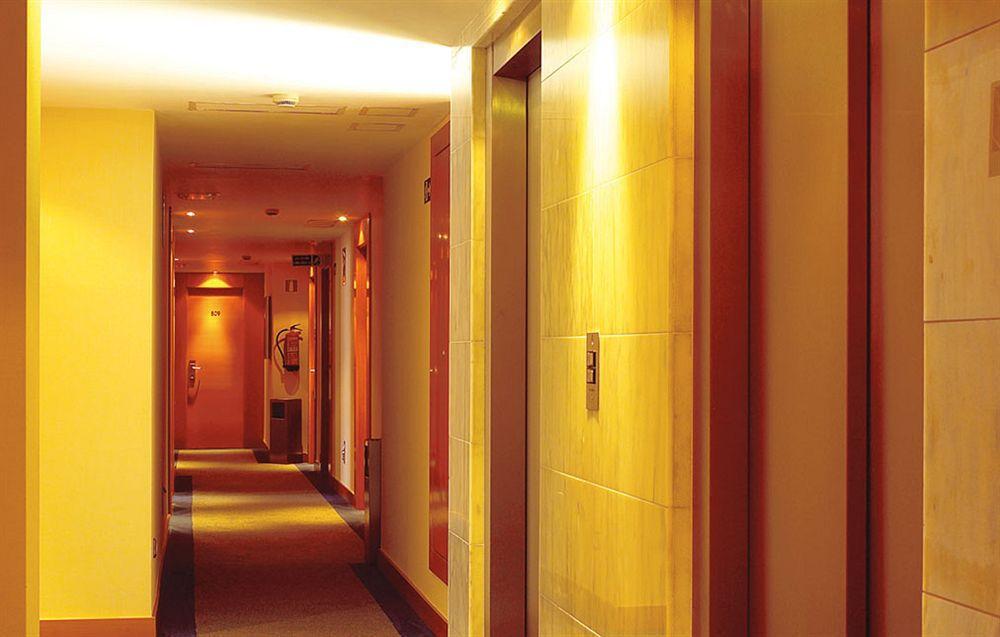 Oca Villa De Aviles Hotel Inreriör bild